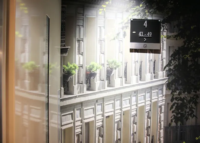 Best Western Le Montmartre - Saint PierreHotel Parigi